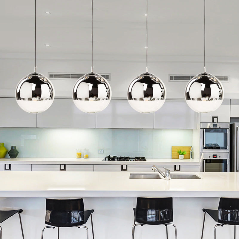 The Berg Pendant Light