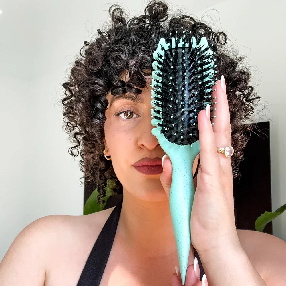 Den offisielle Curl™ Defining Brush