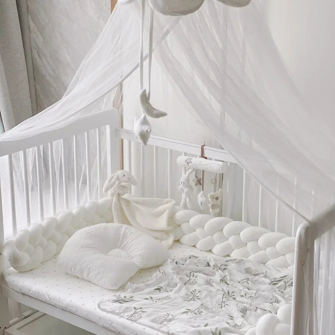 Baby Knot Bed Bumper & Nest - Vit, Ljusgrå & Mörkgrå