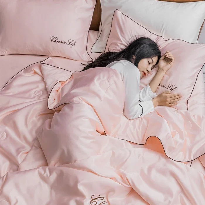 Manta CozyLuxe SatinTouch: comodidad suave y sedosa para lujo durante todo el año