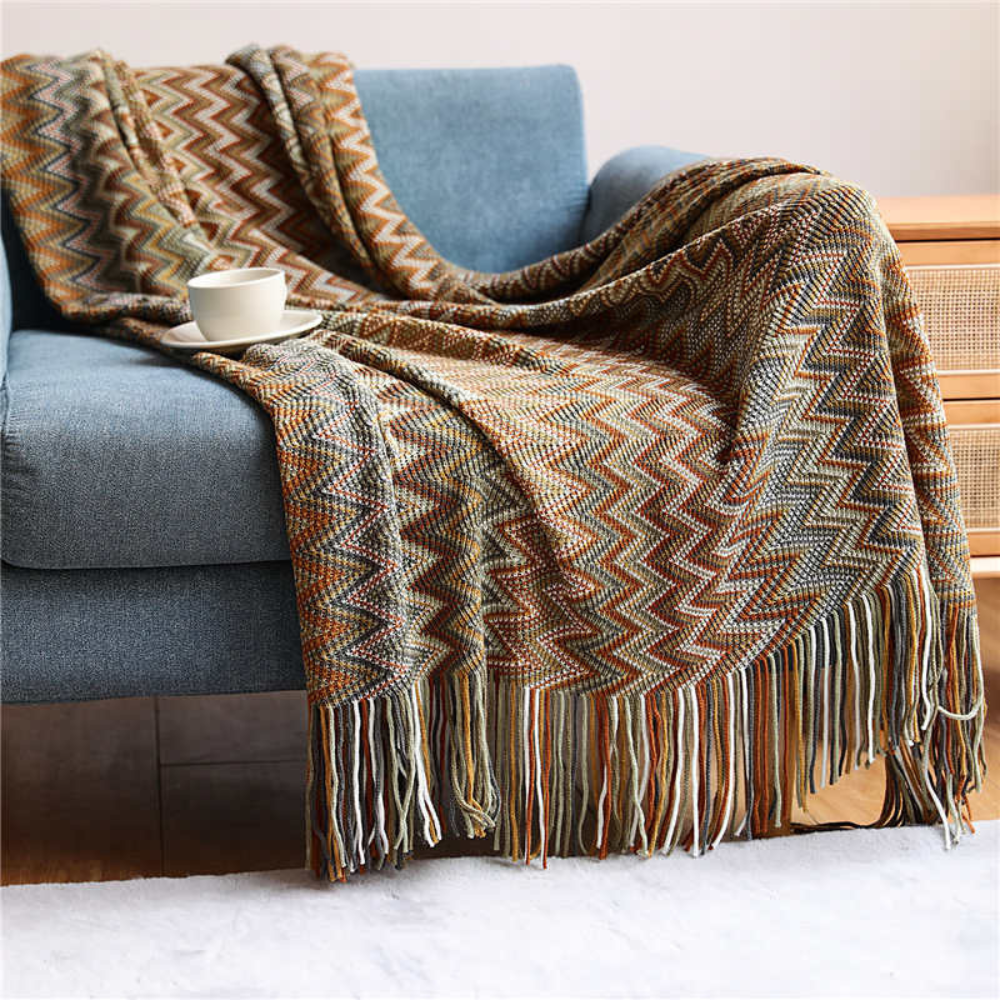 Multicolour Zigzag Tasseled Knit Throw