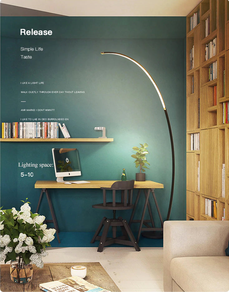 The Stjerneskudd Floor Lamp