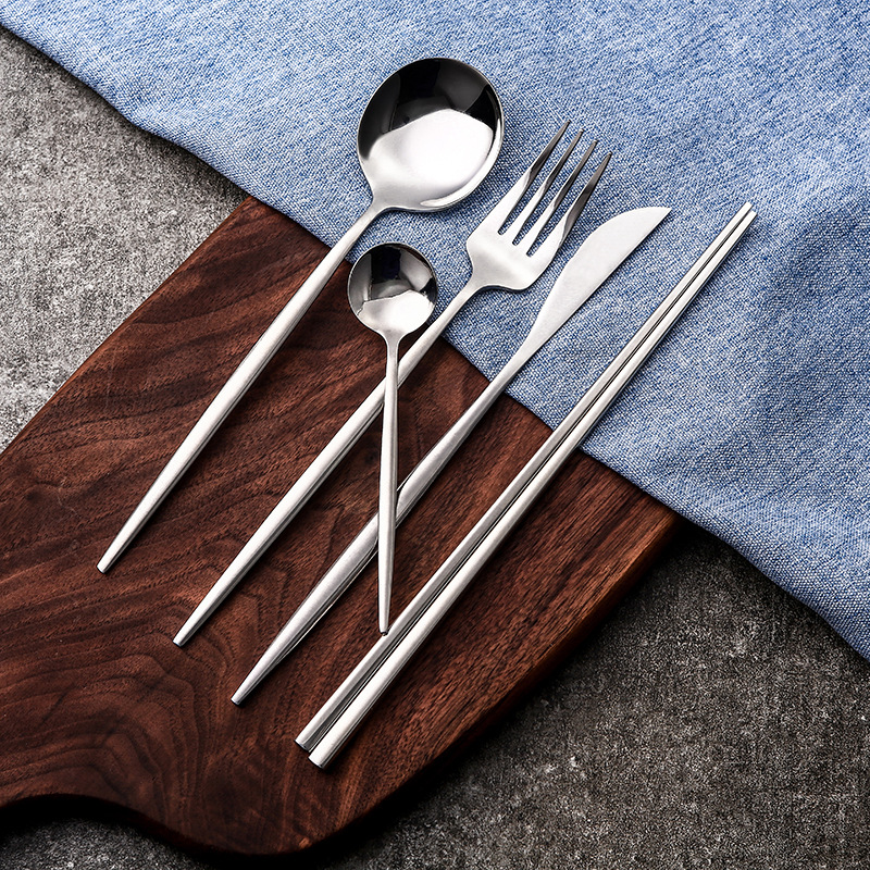 Modern Cutlery Set