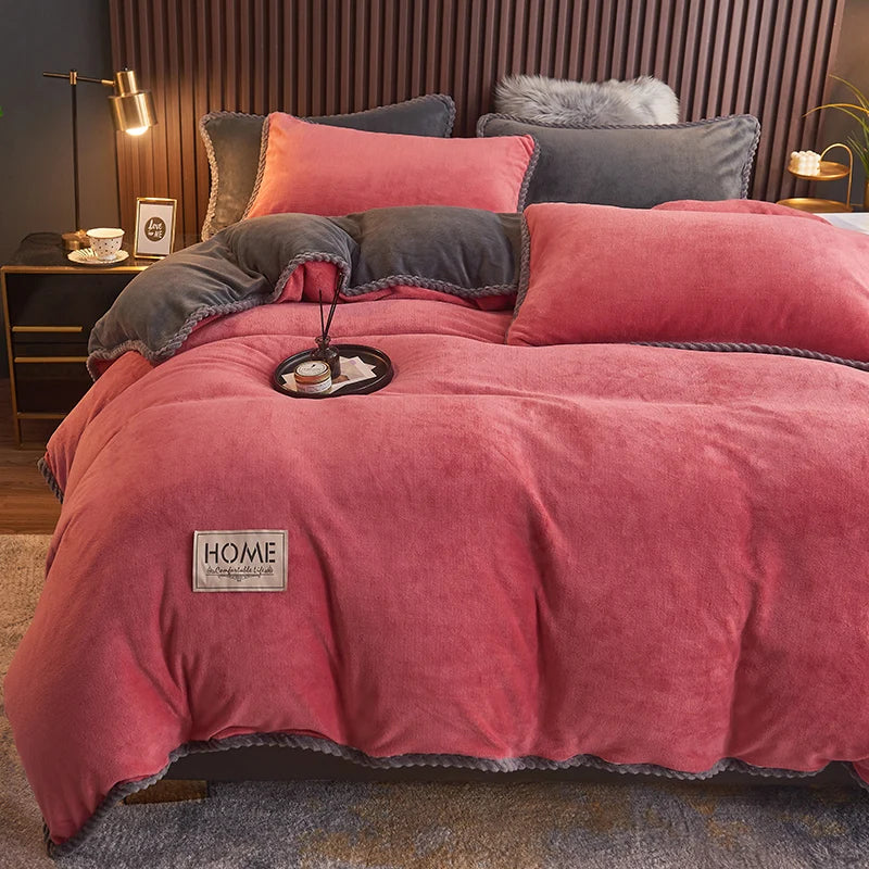 CozyRoyal - Velvet Duvet Cover for Supreme Comfort