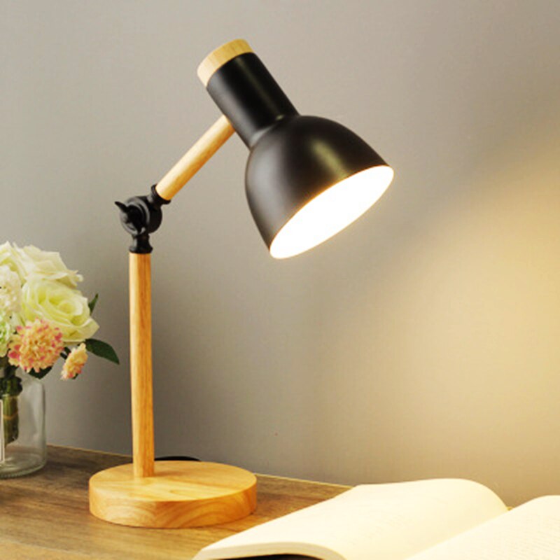 Lampe de bureau nordique en bois