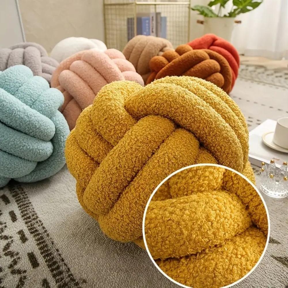 Coussin en Boucle Noué