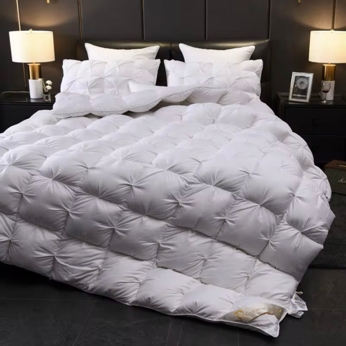 Splendore White Goose Down Comforter