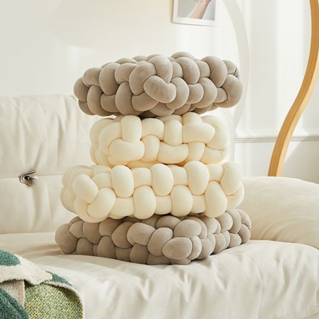 Almofada Plush Nordic Knot