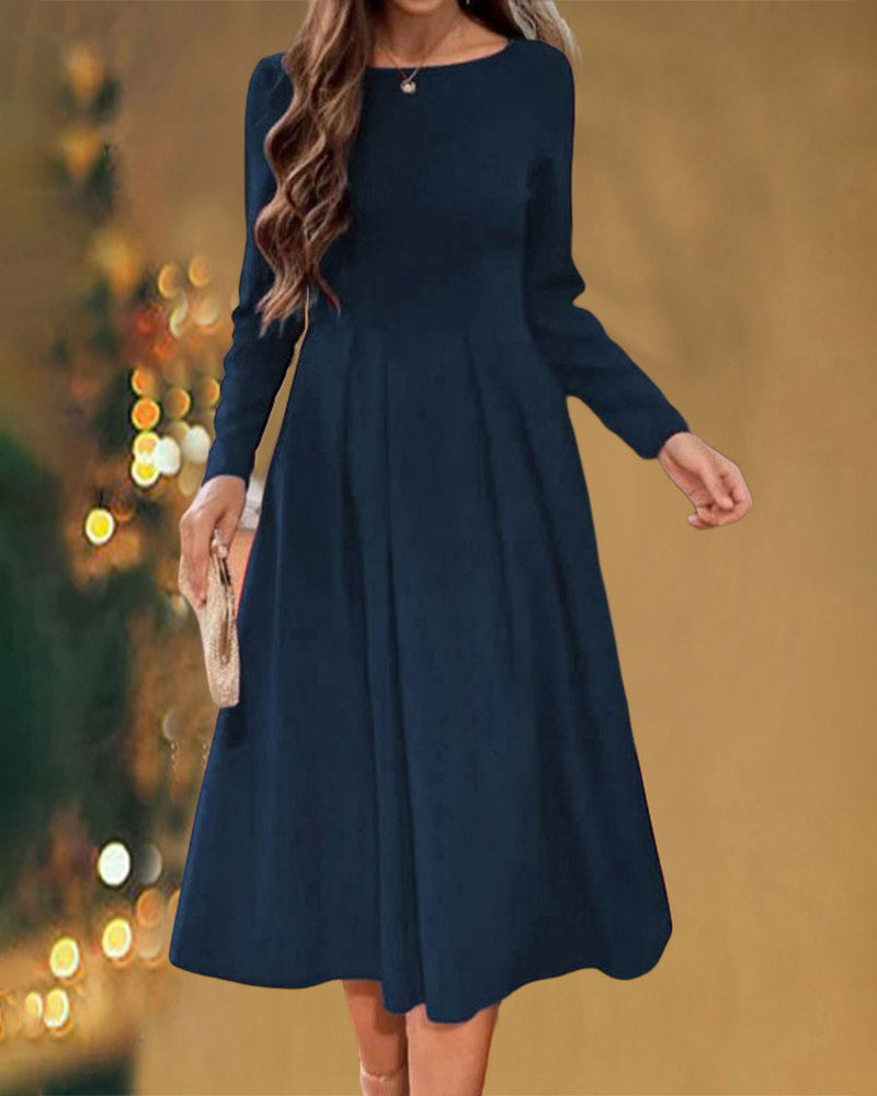 Helena - Plain dress with round neck and long sleeves