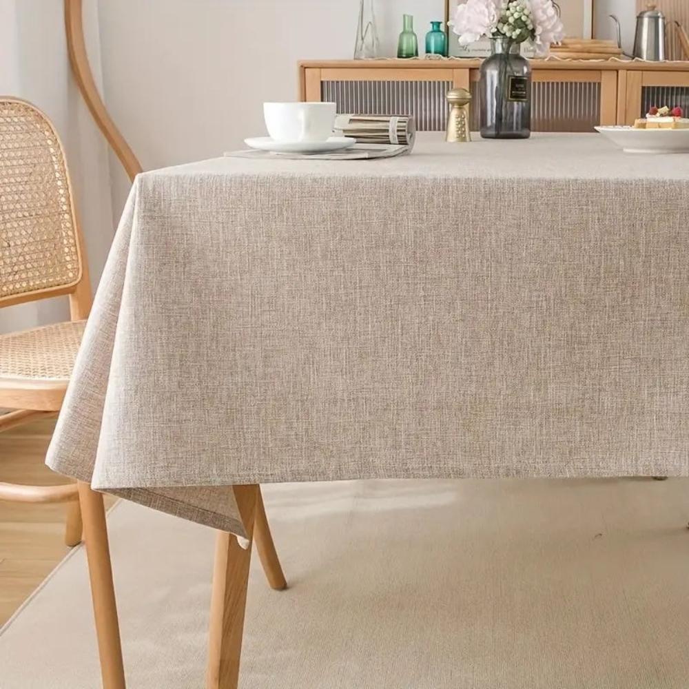 Nappe de table à manger minimaliste