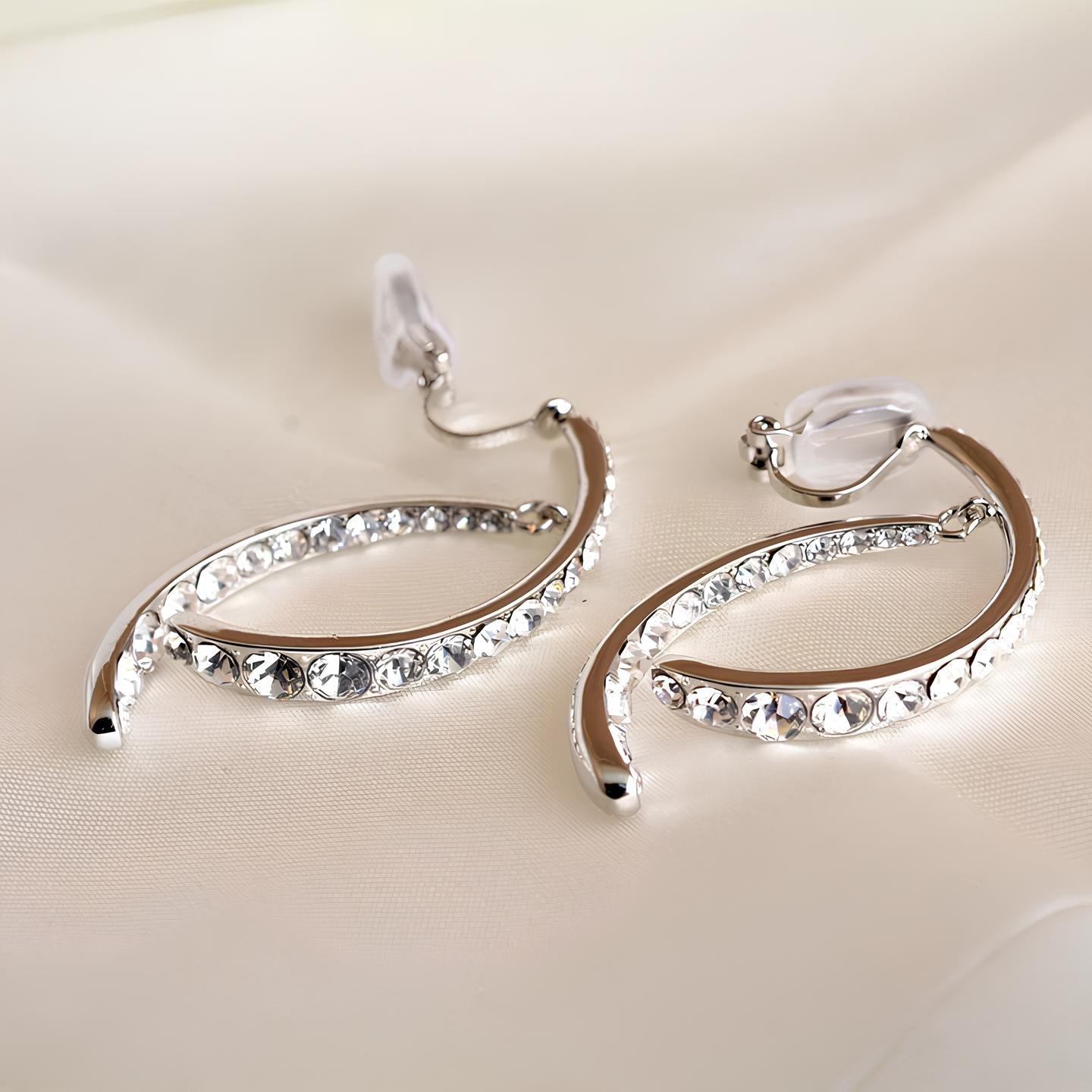 Curved cross -shaped earrings