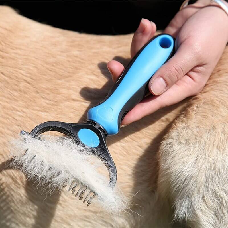 My Furry Friend™ - 2-i-1 Grooming Brush