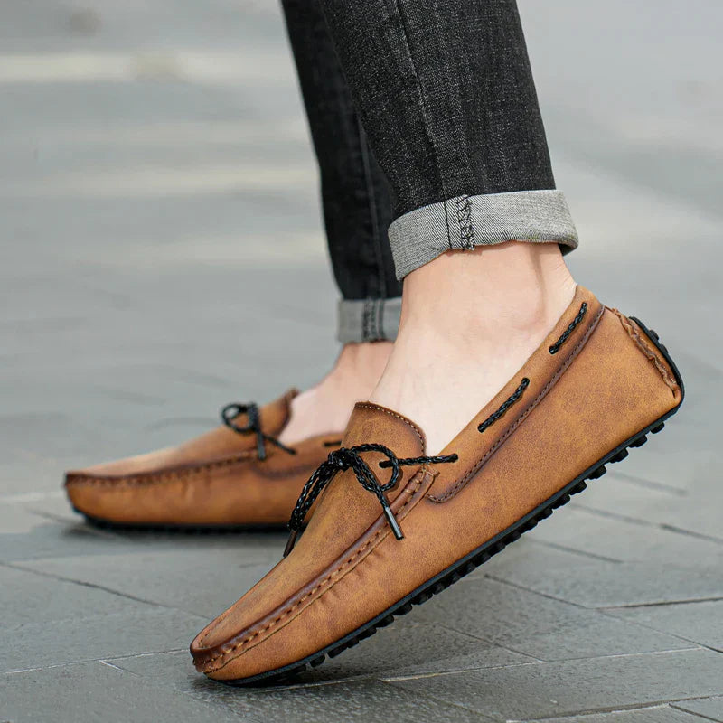 MOCASSINS DE COURO ASHFORD