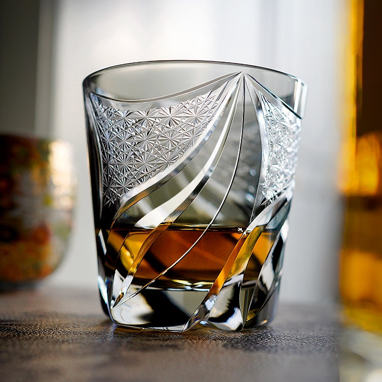 Edo Kiriko Handgemaakt Inkstone Flame Whiskyglas met houten kist