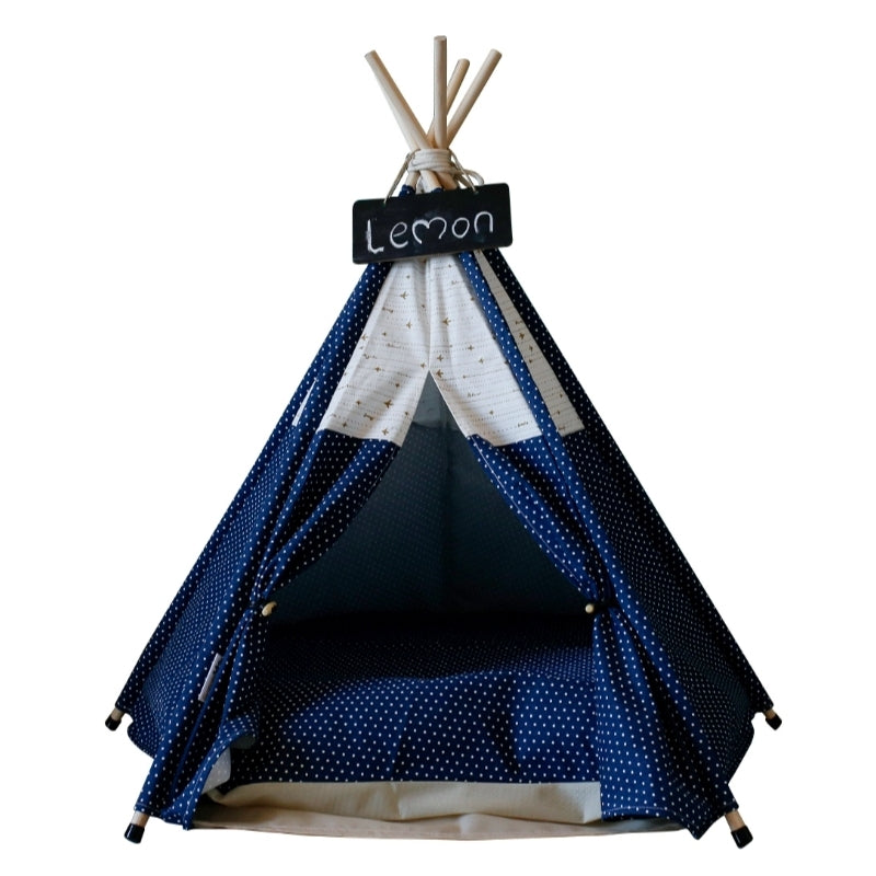 Moderni Boho-koiran teepee pehmeällä koiran sängyn tyynyllä