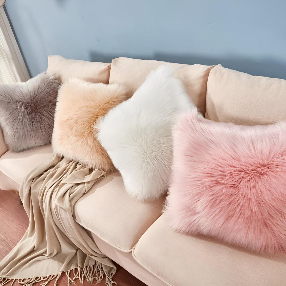 Housses de coussin en fourrure