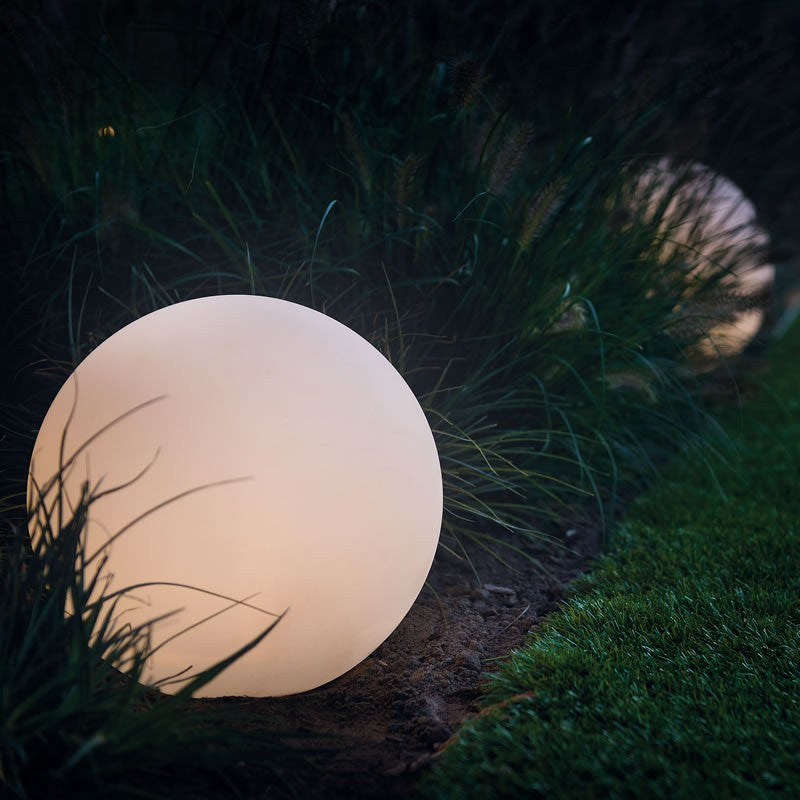 Spherical Garden Light