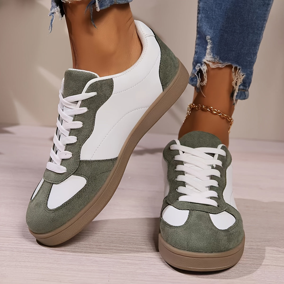 Green casual sneakers shoes - Mila