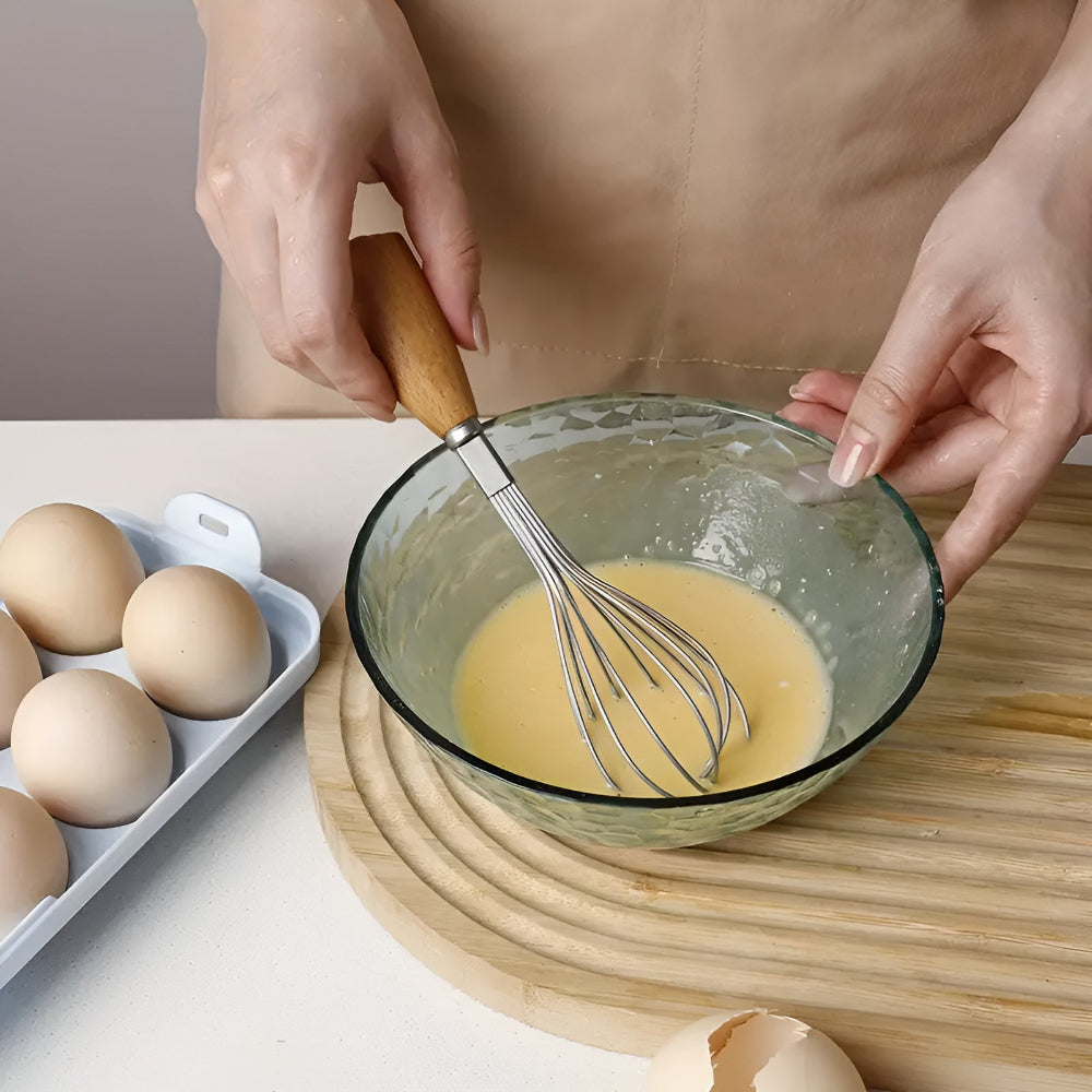 Mini batidor con mango de madera