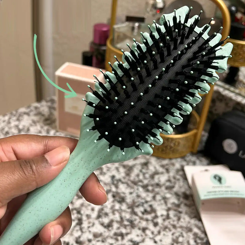 Den offisielle Curl™ Defining Brush