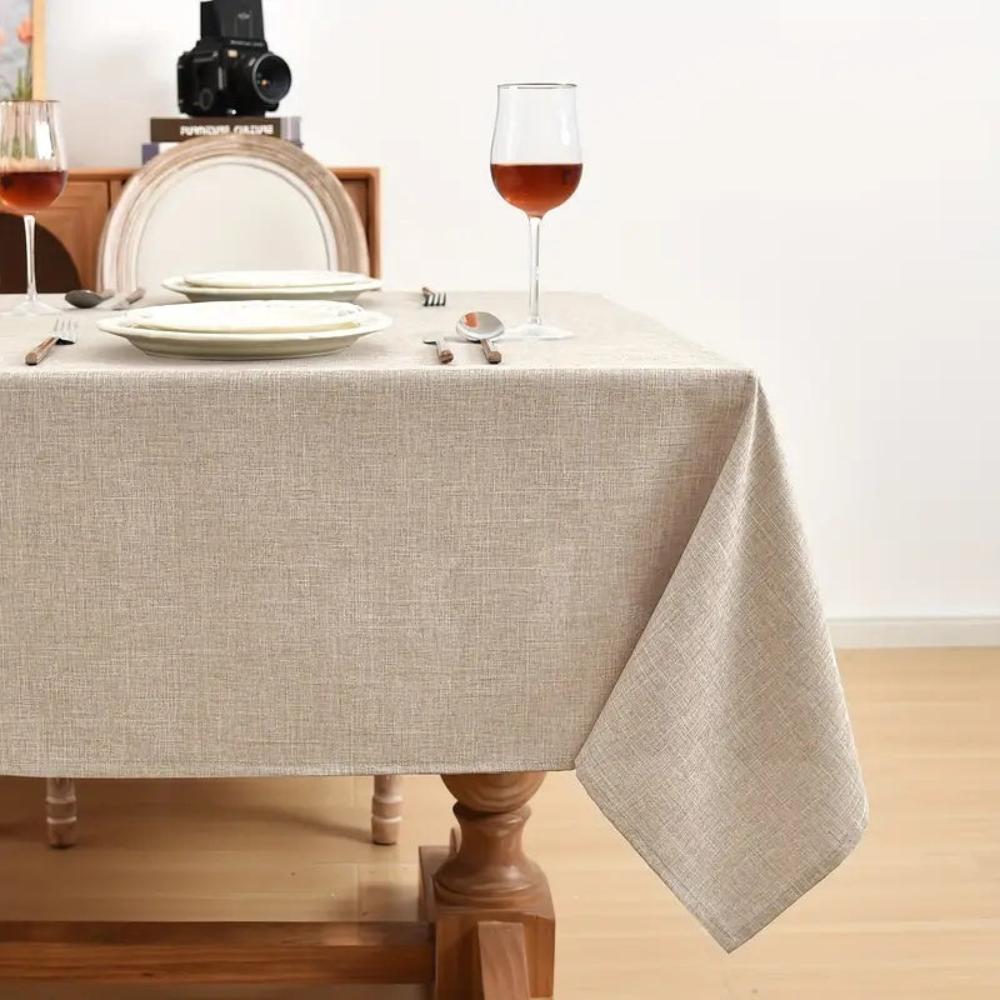 Nappe de table à manger minimaliste