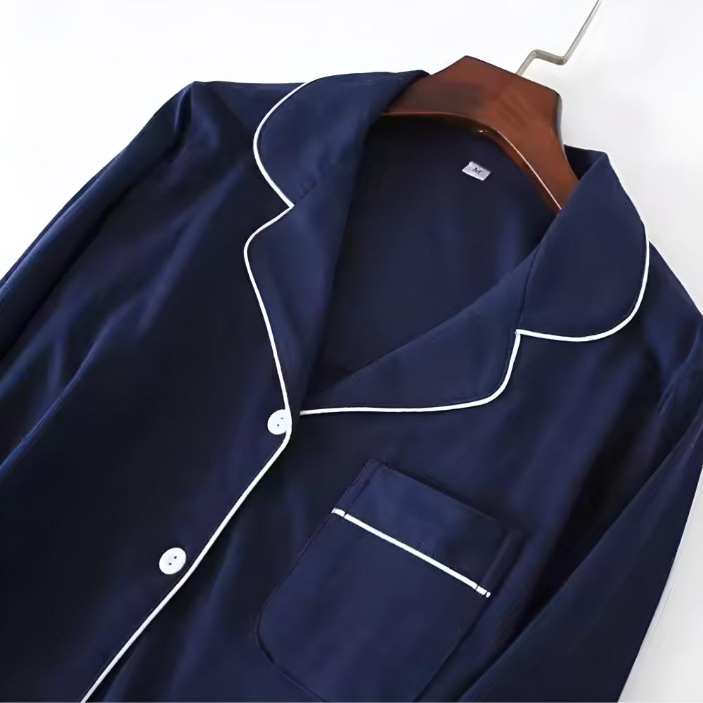 Klassisches Charm Button-Down Nachthemd