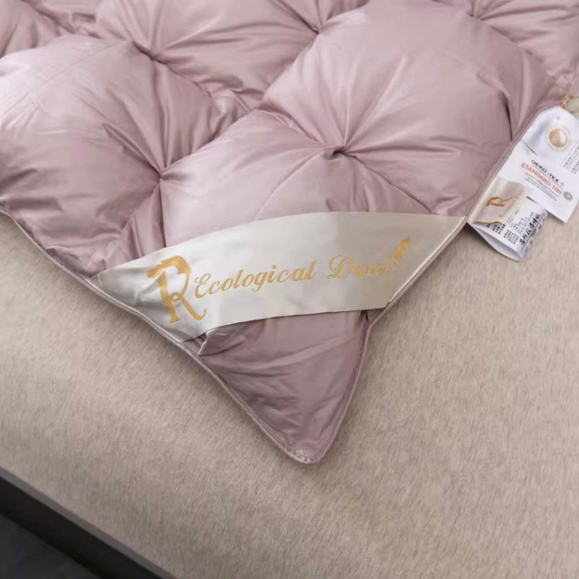 Splendore Lilac Goose Down Comforter