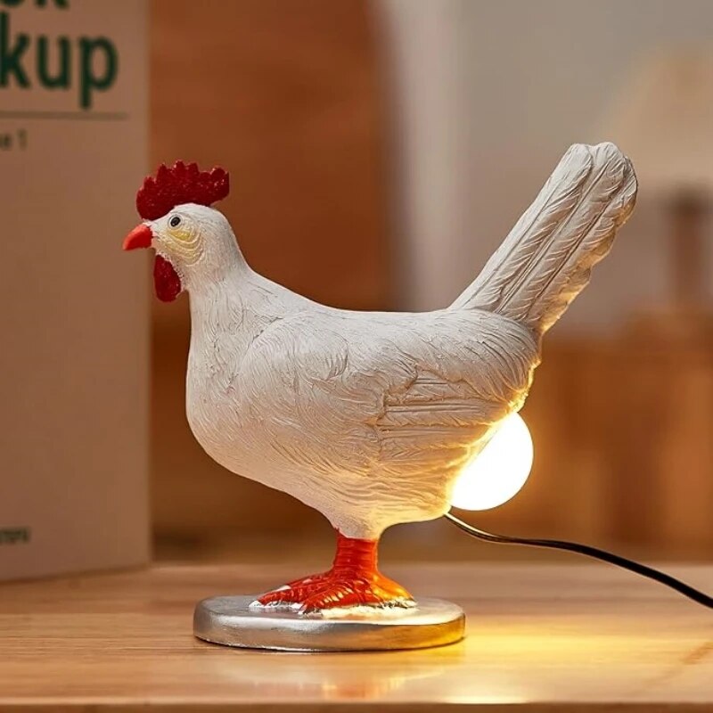 ChickenLamp™ - zabawna lampa stołowa w kształcie kurczaka