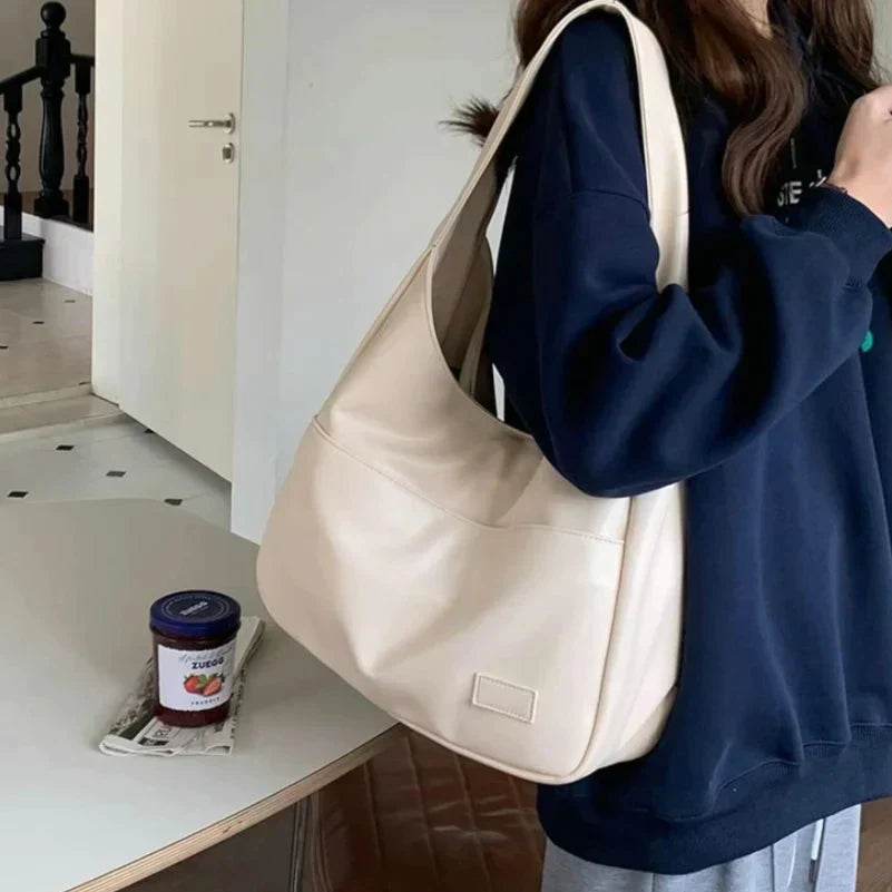 Sac hobo en cuir vegan Maya