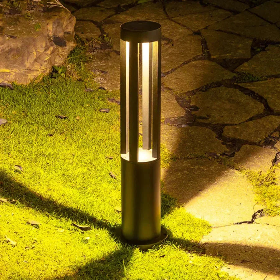 Rocklux - Elegantní LED Zahradní Lampa