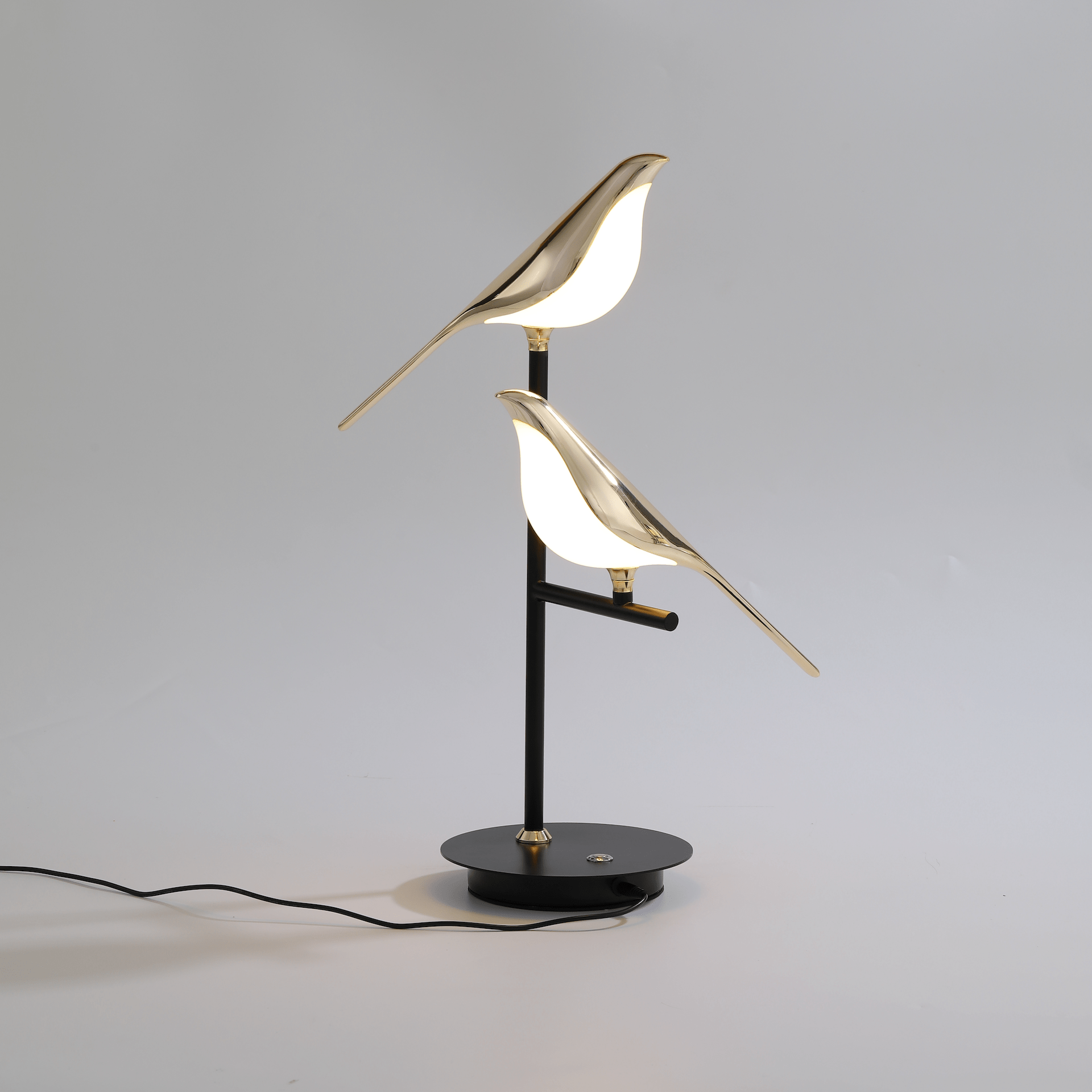 The Eggi Birds Lamp