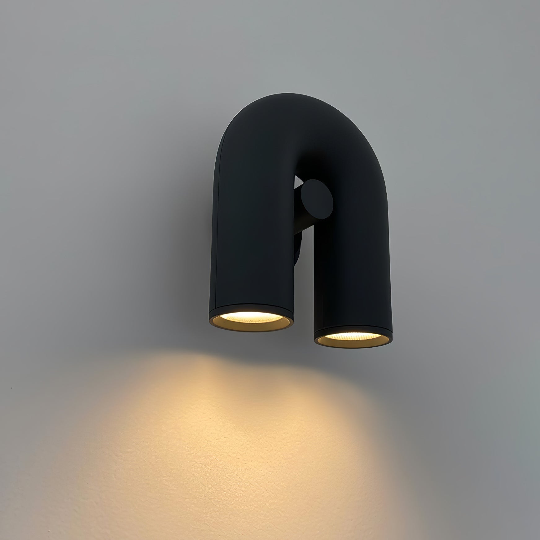 CircusGlow - Modern och elegant vägglampa