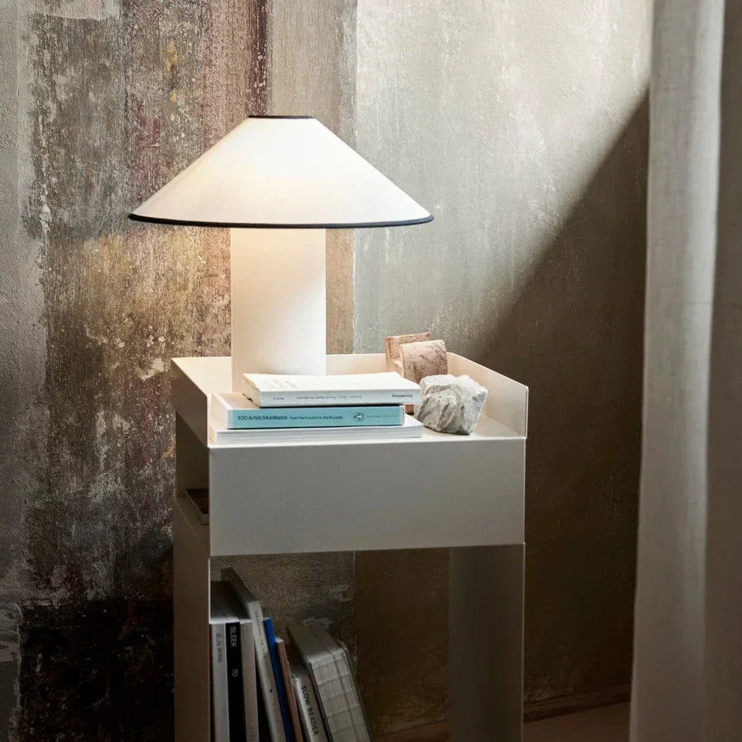 Lampada da tavolo Colette – Elegante soluzione di illuminazione per interni moderni