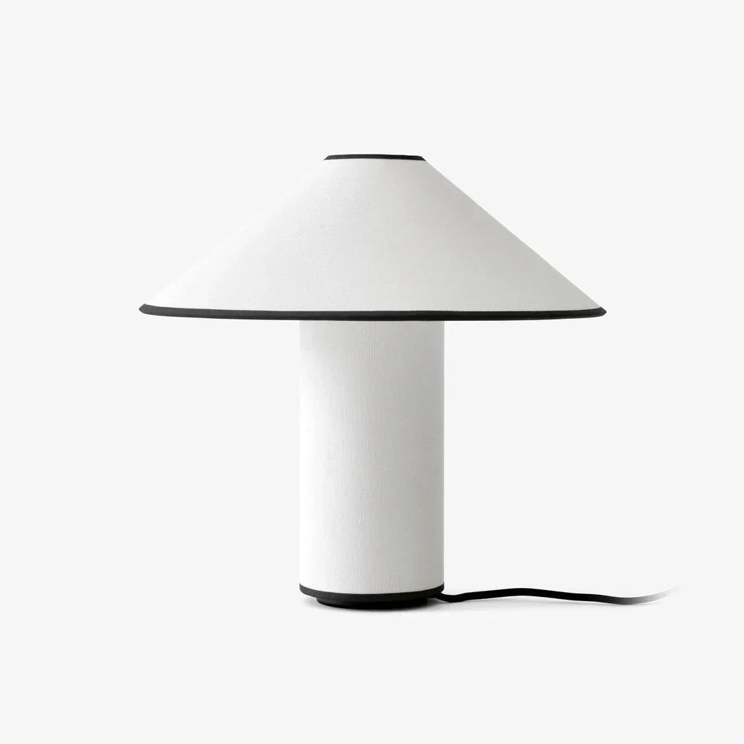 Lampada da tavolo Colette – Elegante soluzione di illuminazione per interni moderni