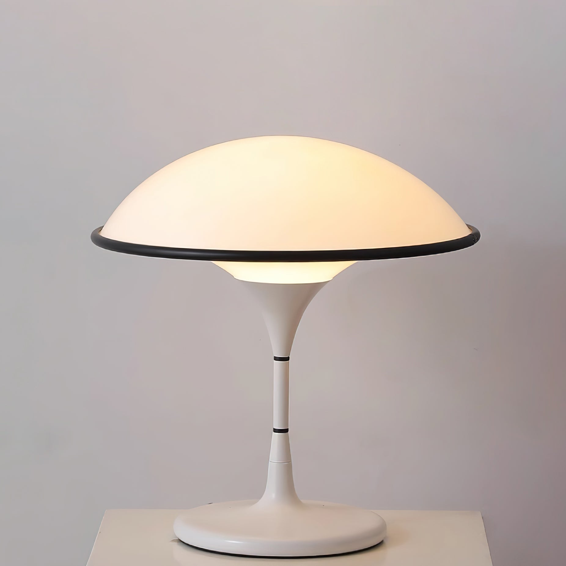 LumiFont - Lampe de table élégante au design unique