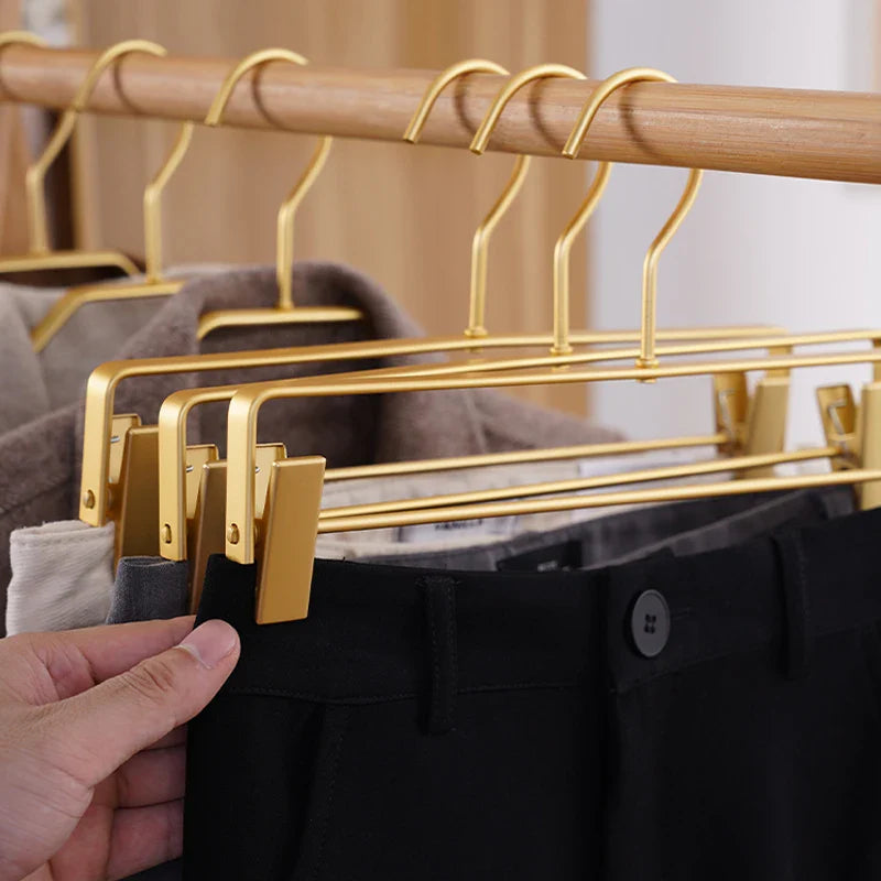 Sara 5pcs Anti-Slip Metal Trouser Hangers – Space-Saving Closet Organizer