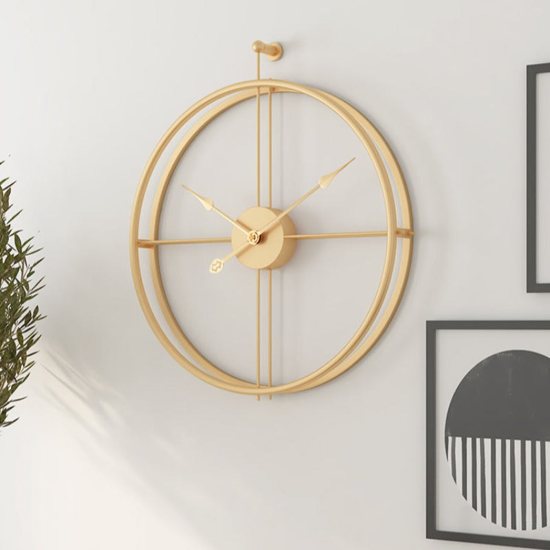 Horloge murale en métal minimaliste dorée grande