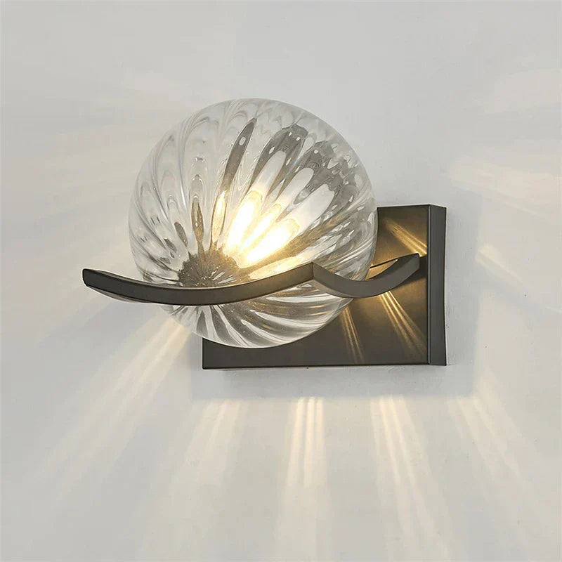 Illuminate – LED Glass Wall Lamp