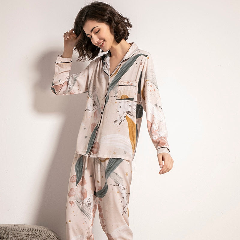 Pijamas de manga longa com estampado floral para mulheres