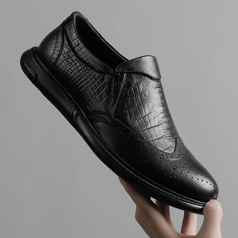 Sapatos de couro de luxo ElegancePro para homens