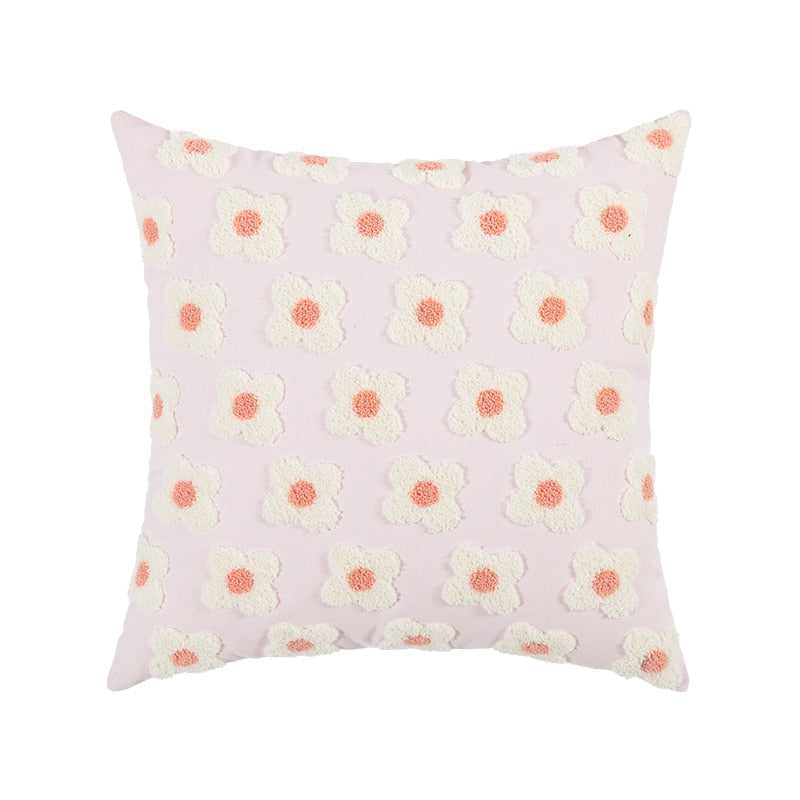 Housse de coussin lombaire brodée de marguerites