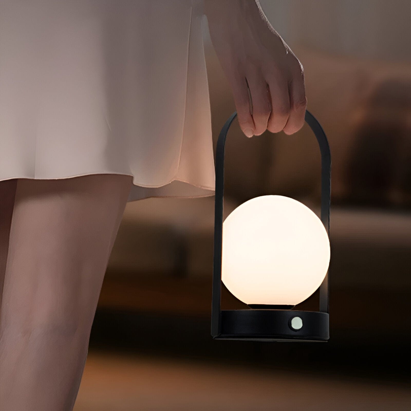 Hanging Dimmable Wireless Table Lamp