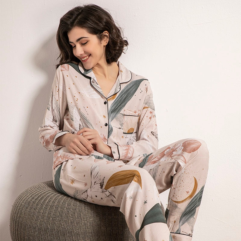 Pijamas de manga longa com estampado floral para mulheres