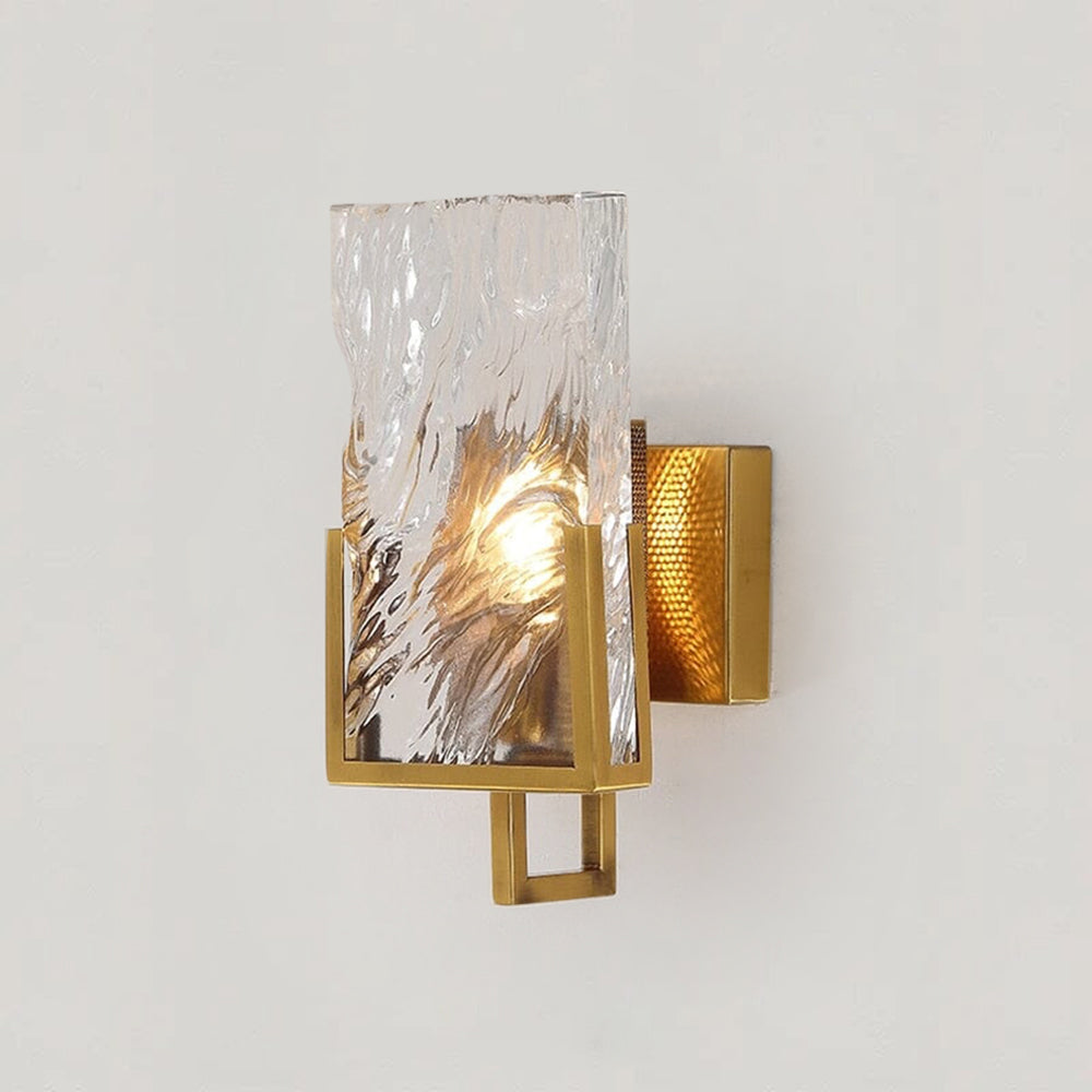 Amorium Wall Lamp