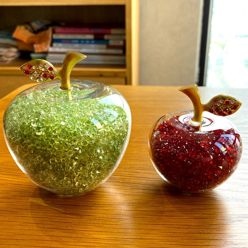 Vrimlo® Handmade Crystal Apple Figurine