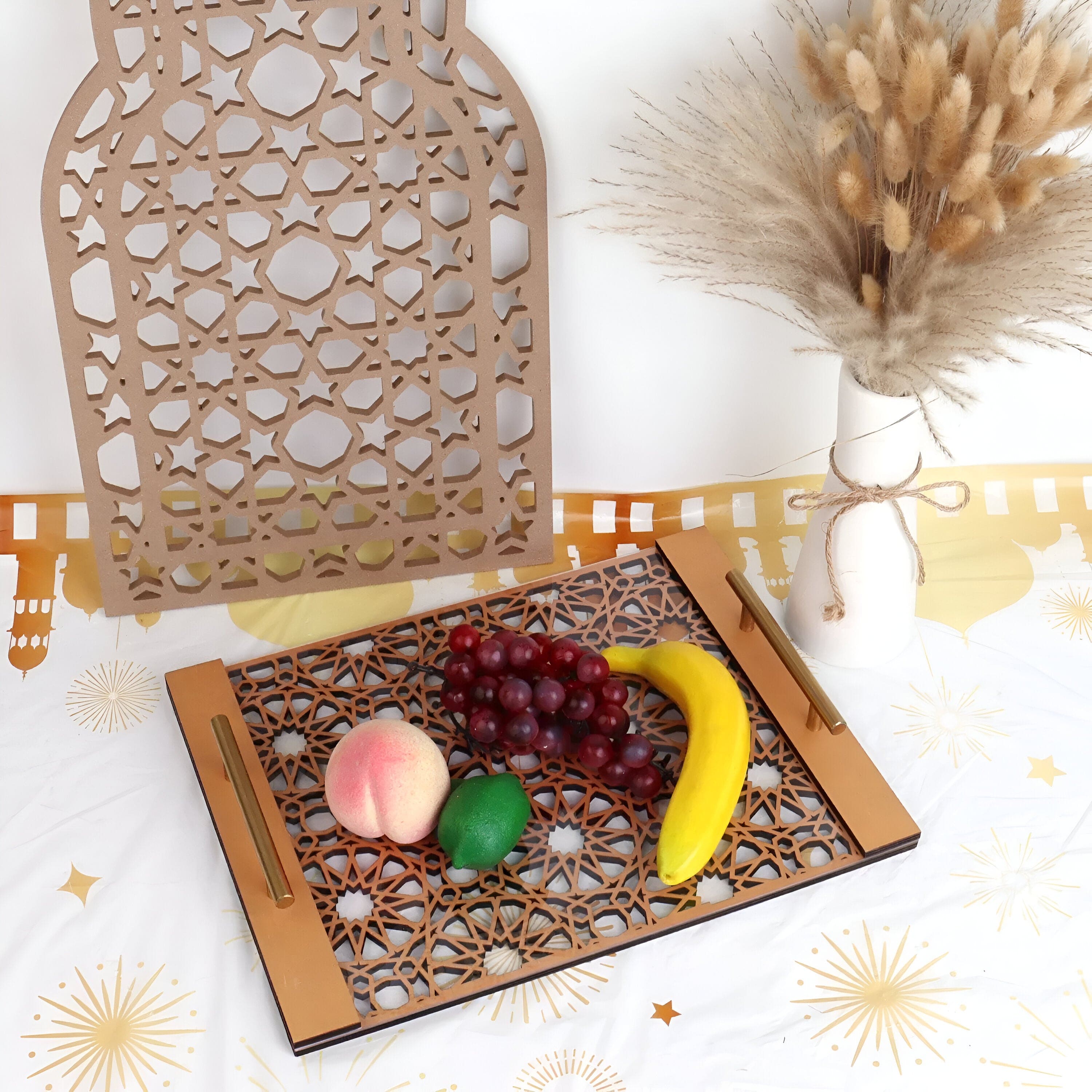 Nordic Gold Pineapple Leaf Tray