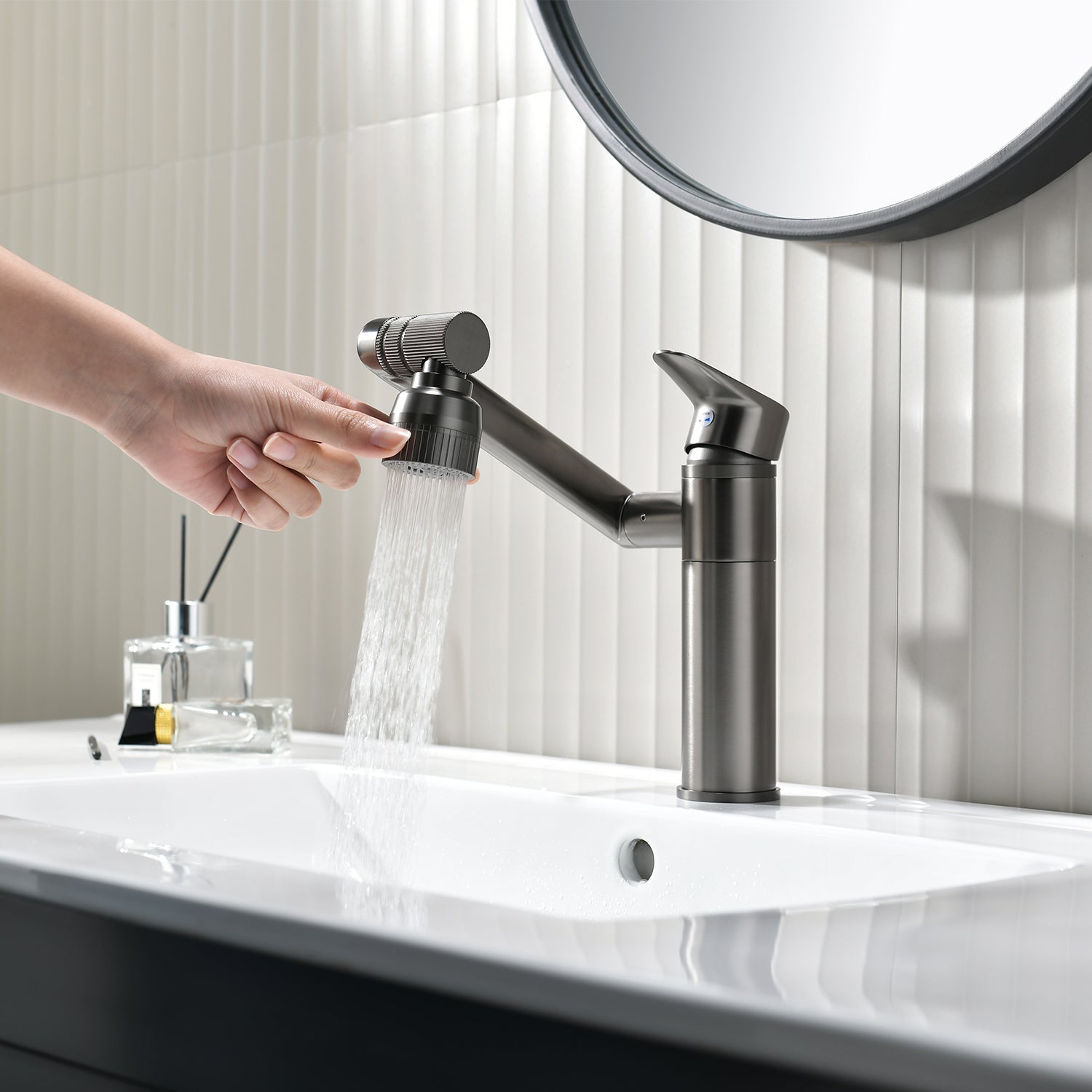 Single-Hole Rotatable Multi-Derectional Faucet