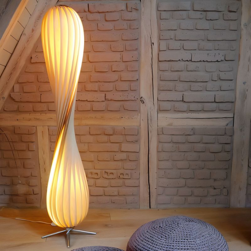 Lampa podłogowa Lumina Twist