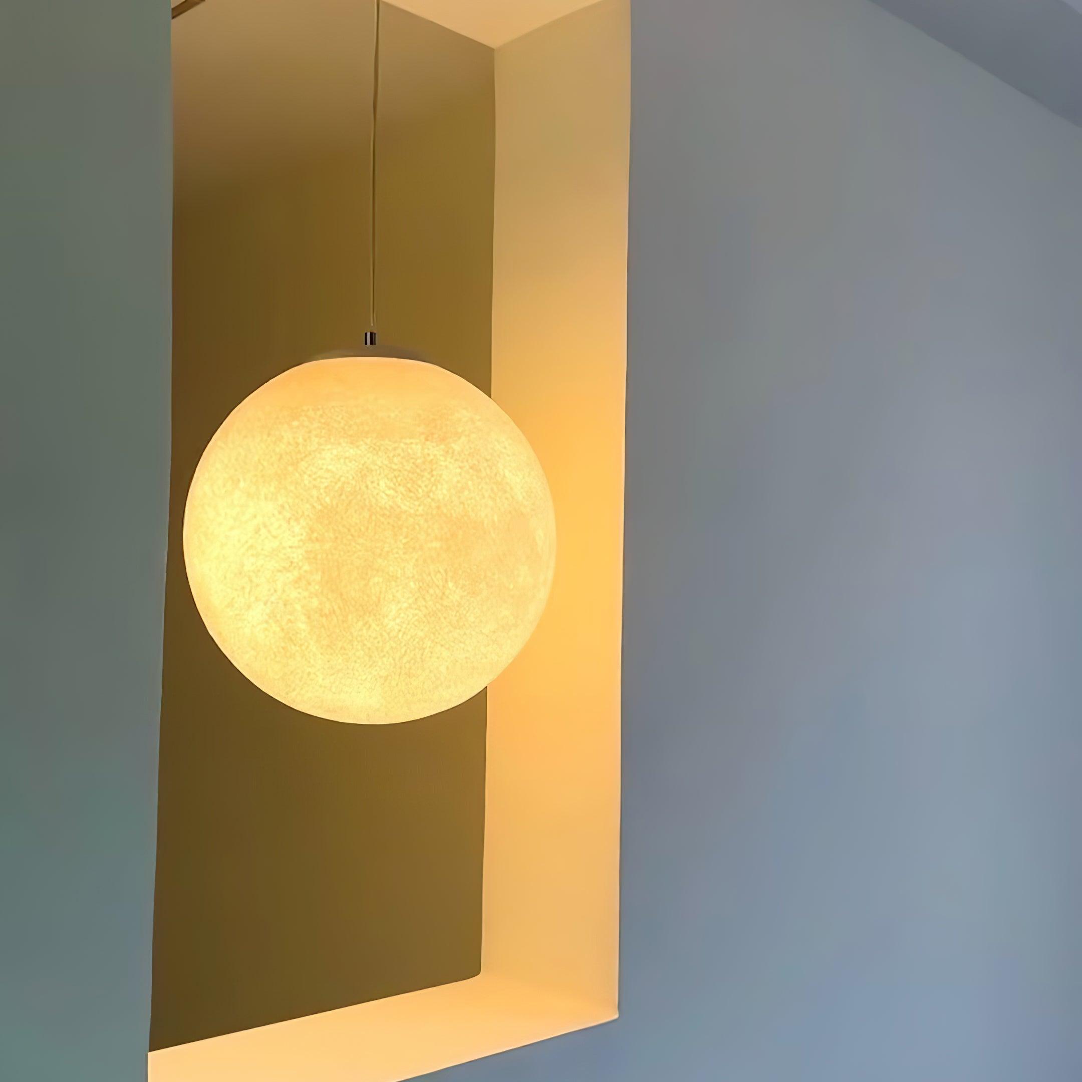 Lune – Lampe suspendue rayonnante