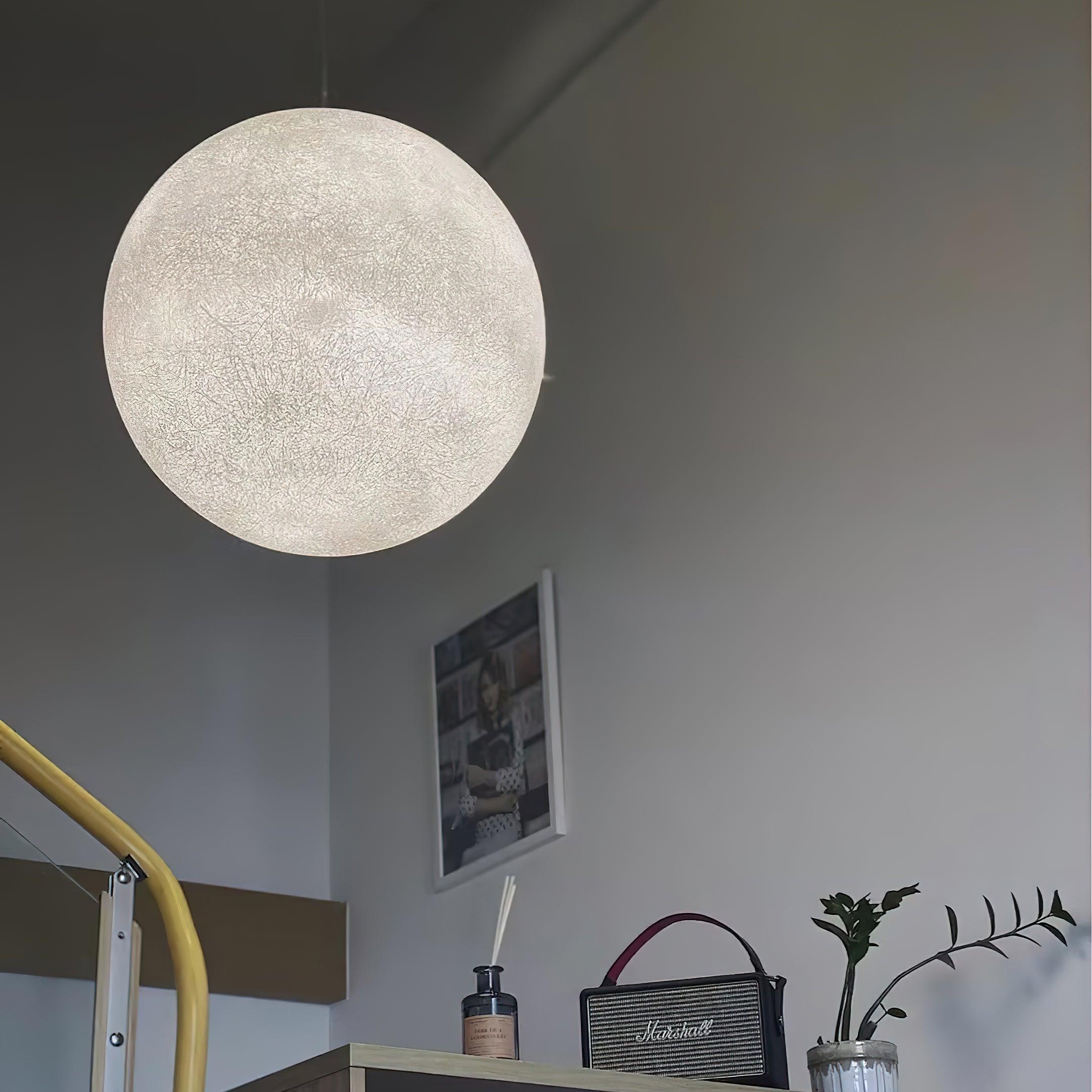 Lune – Lampe suspendue rayonnante